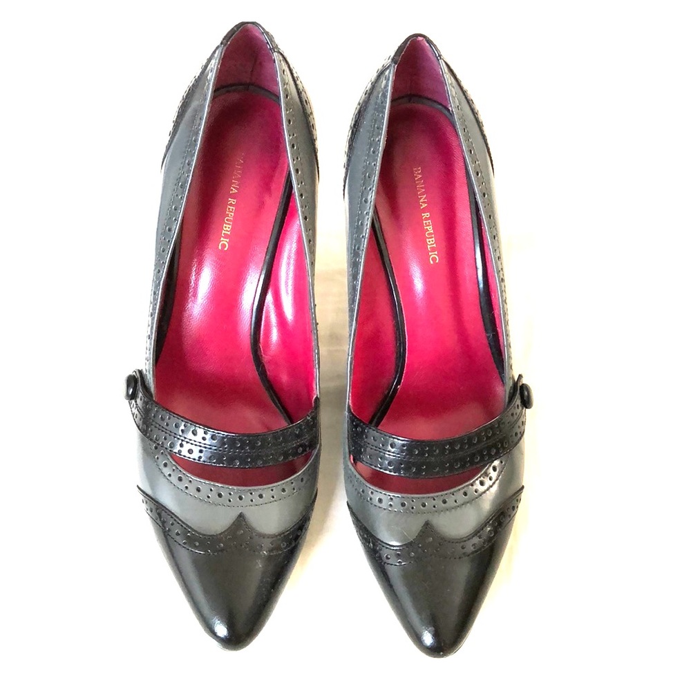 Banana Republic Wingtips Heels